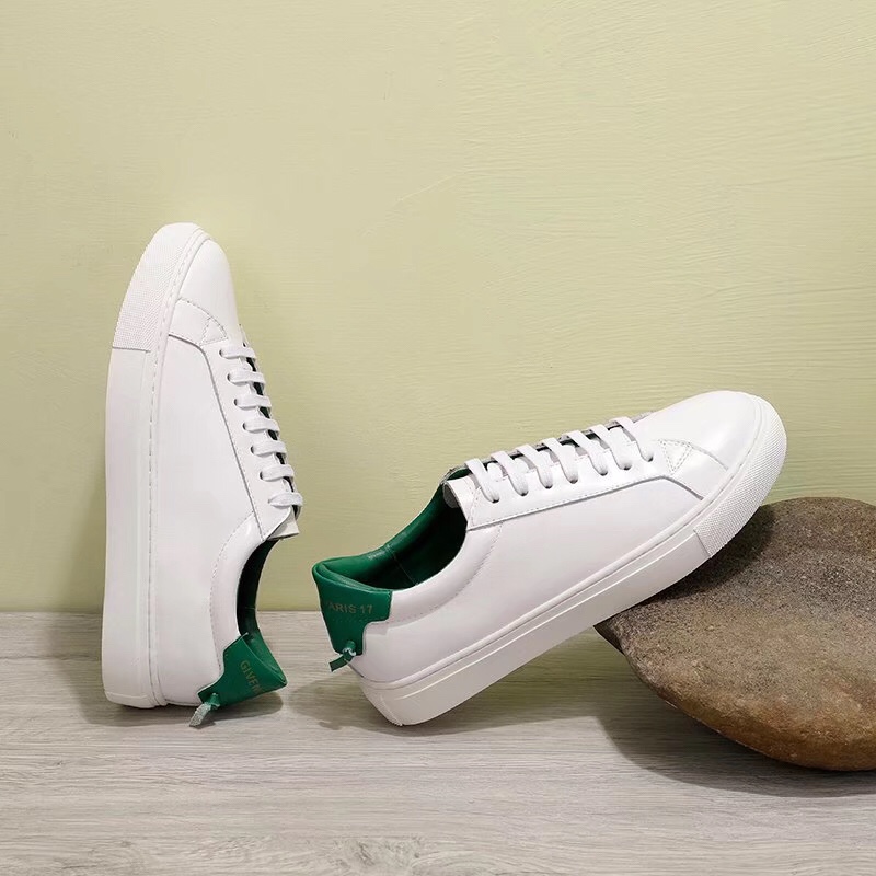 lv  【size34-40】GⅣENCHY 专柜最新色 angellba市面最高版本 原版一比一复刻鞋