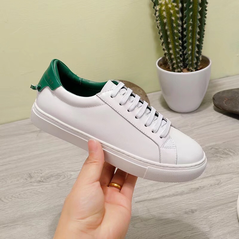 lv  【size34-40】GⅣENCHY 专柜最新色 angellba市面最高版本 原版一比一复刻鞋