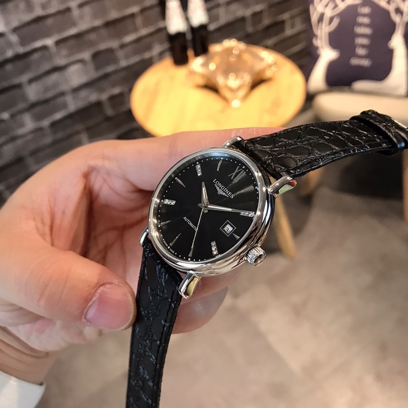 浪琴 Longines⌚延续简洁复古设计搭配 尊贵大气～绅士风范