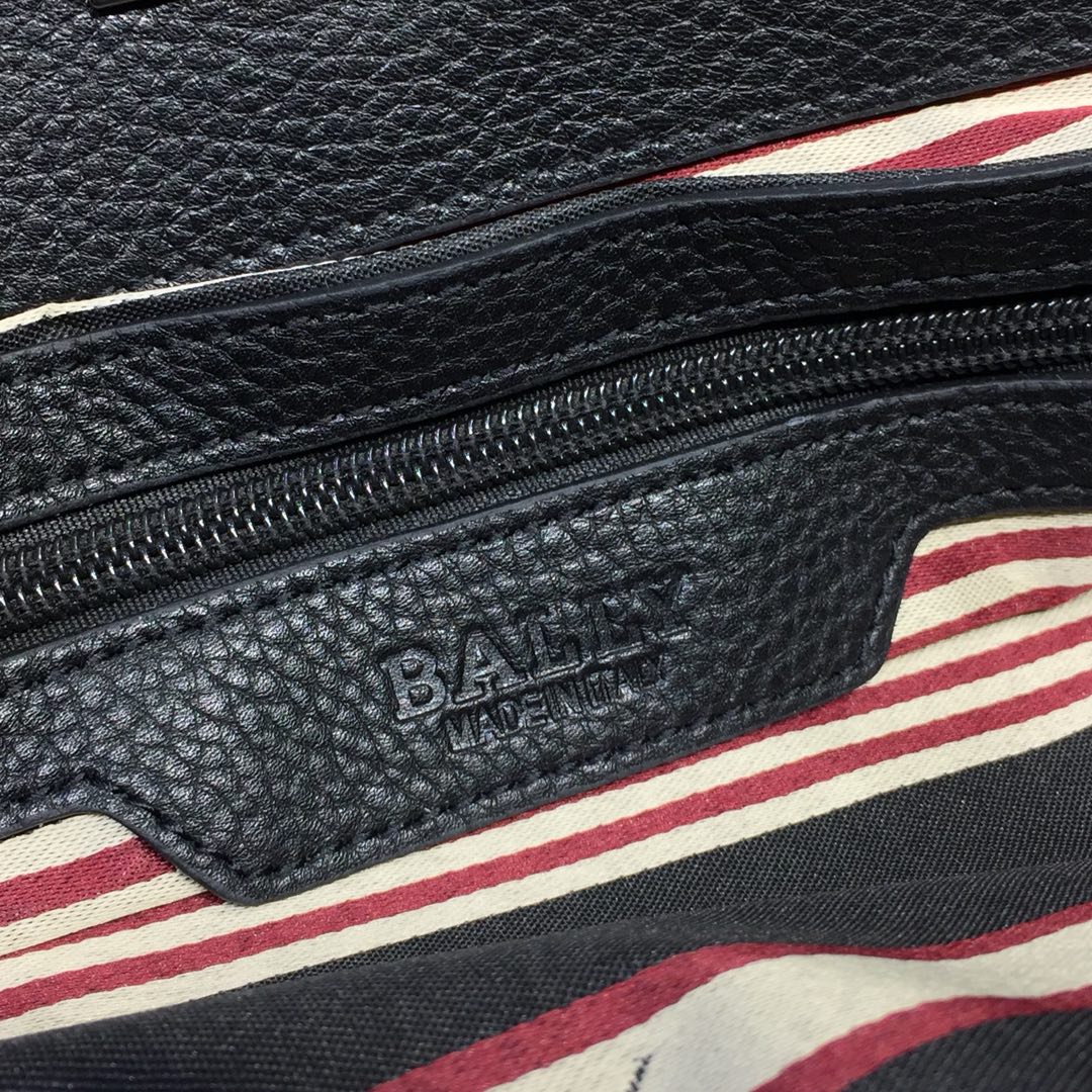 普拉达【BALLY】巴利最新款