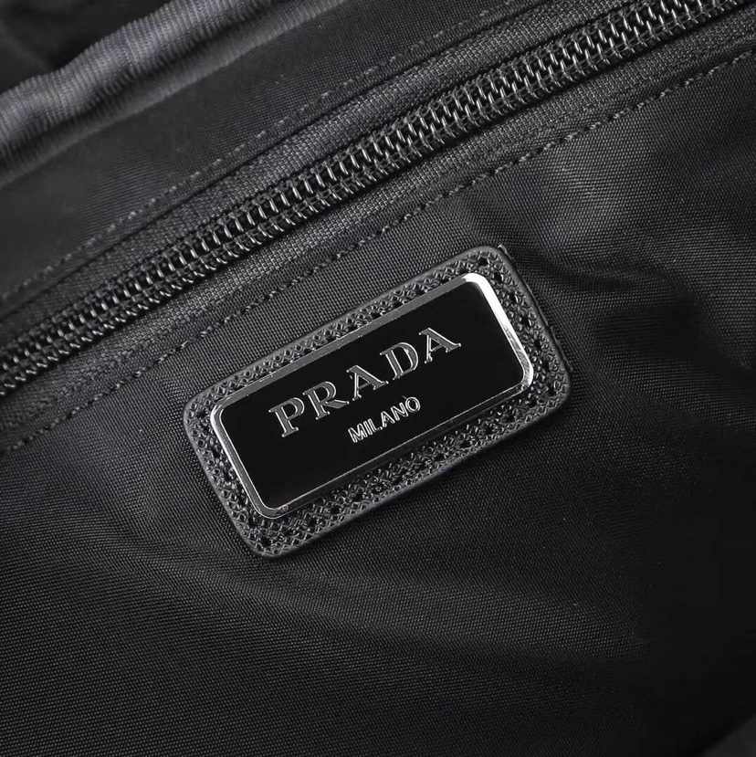 NE819k 宽22.5x高13x厚8.5cm?普拉达 最新款手包▶️高端奢华 原板进口防水布料 配 十字纹头层牛皮
