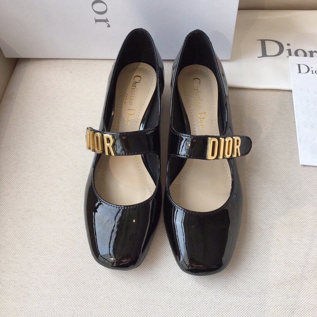 lv  【迪奥】高版本！Dior 18早春系列单品海报模特定制款