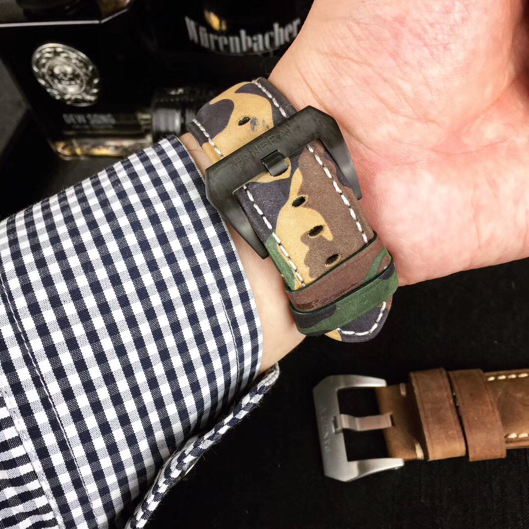 ?沛纳海 PANERAI⌚️弧型镀膜玻璃?47mm*16mm?头层牛皮表带搭配原装针扣➰多复功能机械?316精钢表壳✔️一款来自硬汉的手表