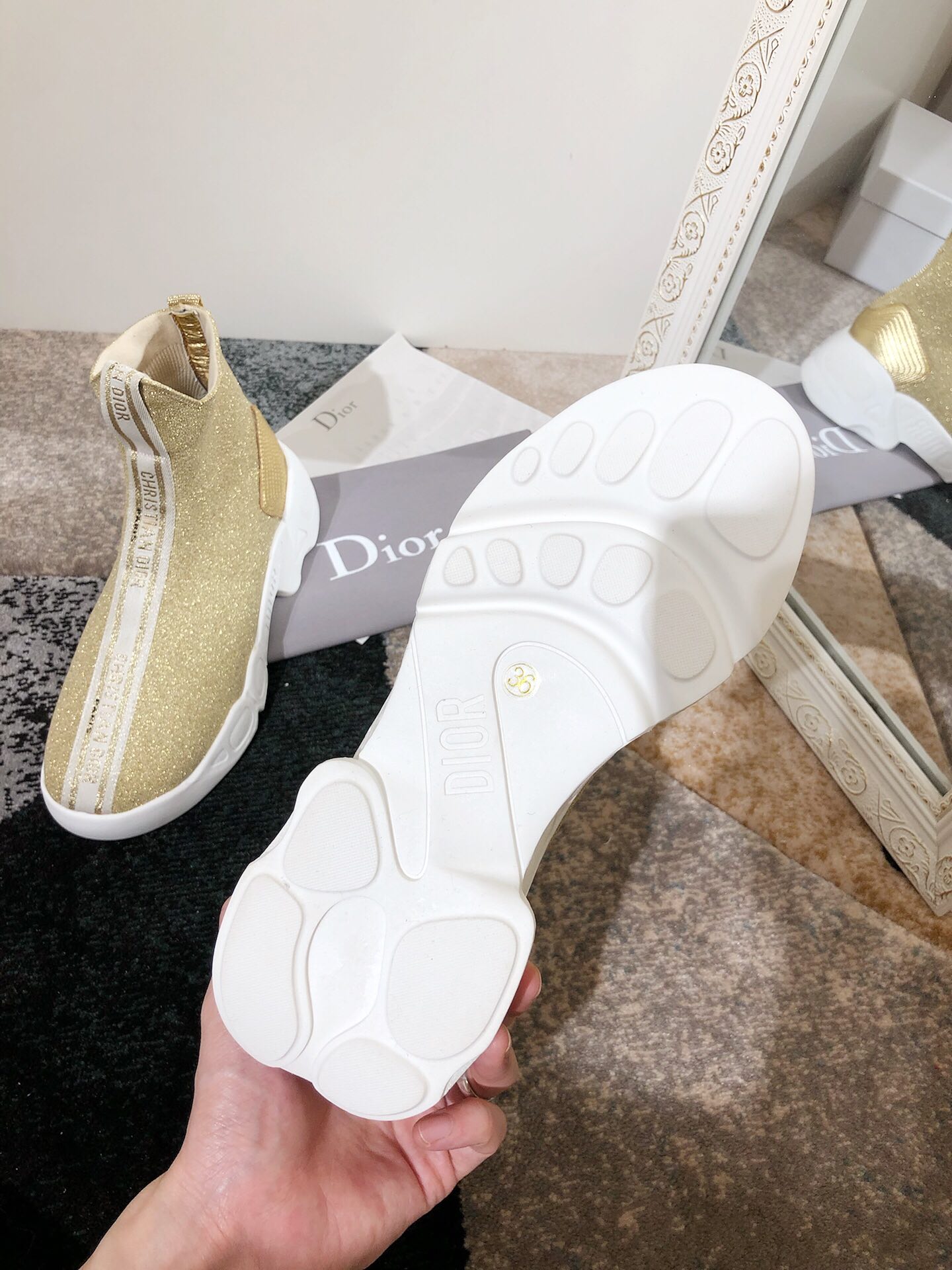 lv--DIOR / 迪奥Fusion穿孔科技针织高筒运动鞋