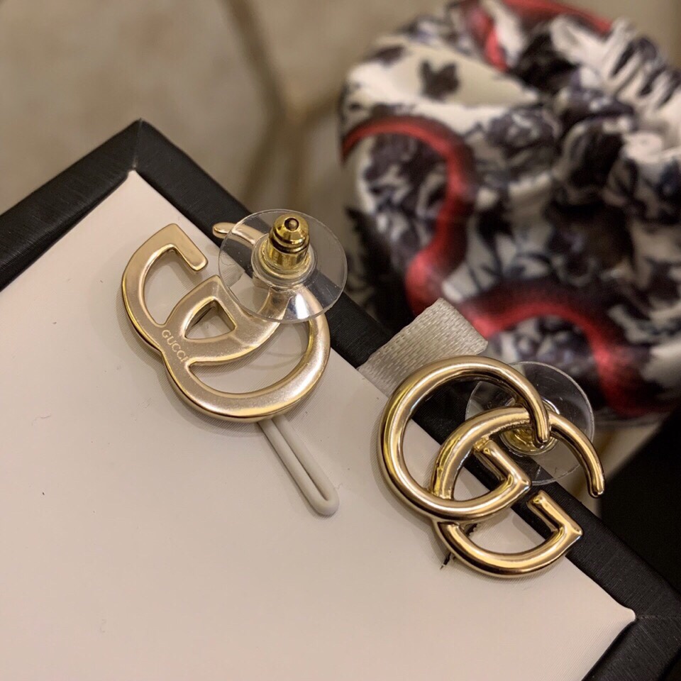 古弛 经典 耳钉打造纯银针 美到哭