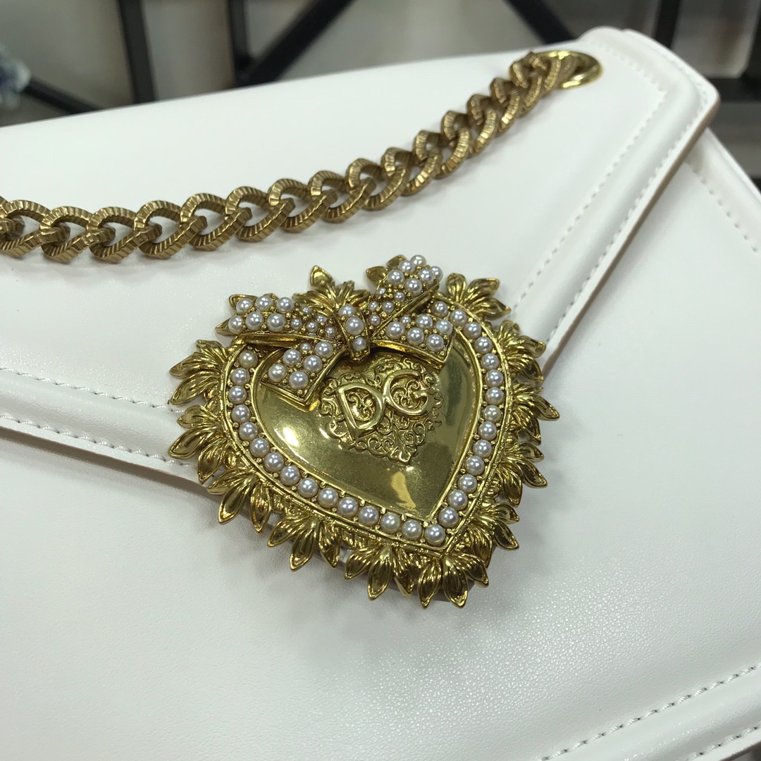杜嘉班纳 【Dolce Gabbana 杜嘉班纳】顶级原单  ➰细腻手工制造 ??进口头层牛皮?配以原厂五金?