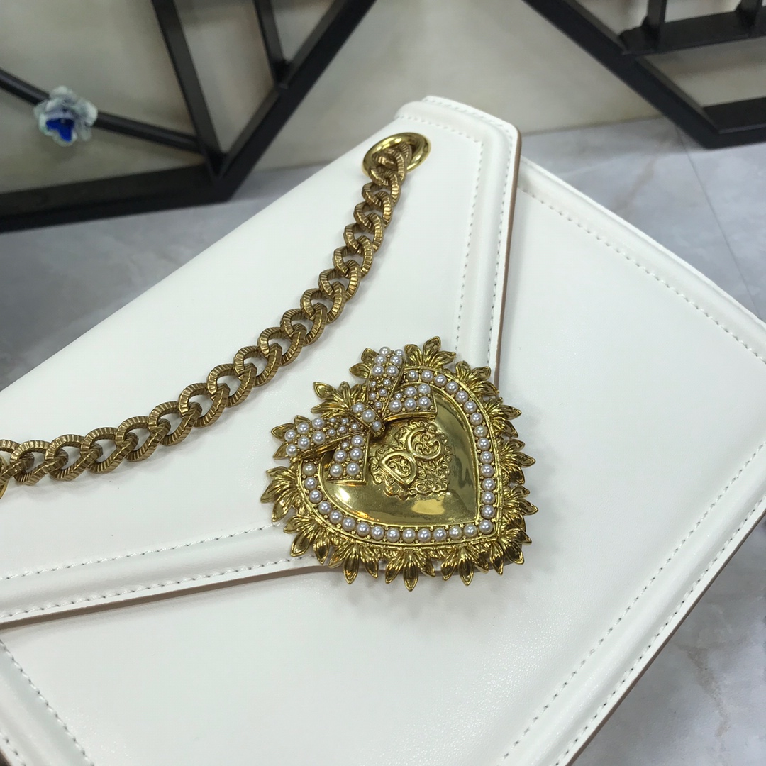 杜嘉班纳 【Dolce Gabbana 杜嘉班纳】顶级原单  ➰细腻手工制造 ??进口头层牛皮?配以原厂五金?