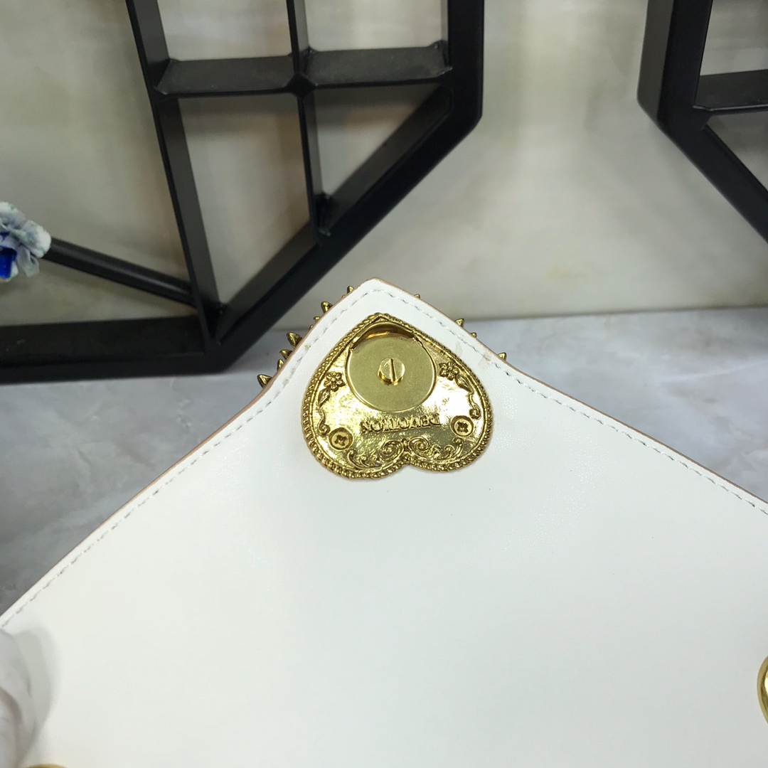 杜嘉班纳 【Dolce Gabbana 杜嘉班纳】顶级原单  ➰细腻手工制造 ??进口头层牛皮?配以原厂五金?