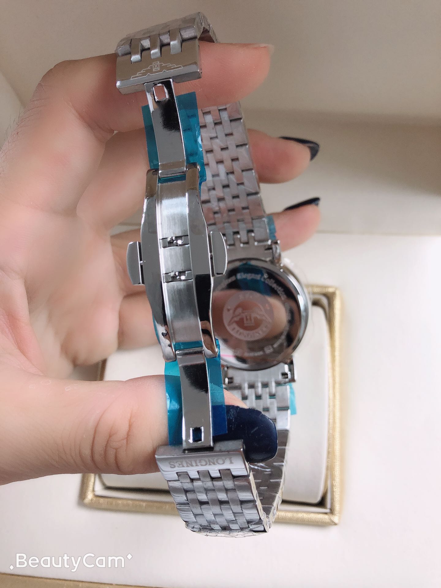 介玫??浪琴钻面单日历石英表  贝壳面设计凸显时尚 矿物质镜面 316精钢表带  表头全钢  高品质【❤LUNA】