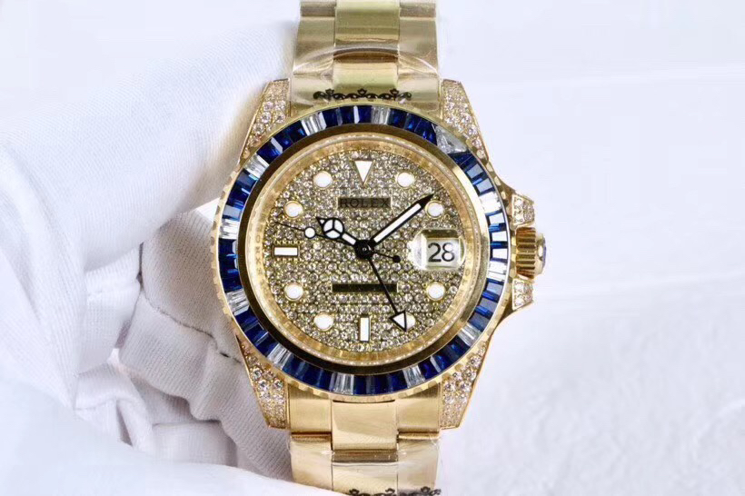 BOBO首发?劳力士 ROLEX GMT-Master II 格林尼治满钻系列?采用进口全自动机械•40mm•兰宝石玻璃（兰光放大镜）•三珠钢带•保险扣 超强夜光 有气质不代表有品味 你的选择可以证明一点