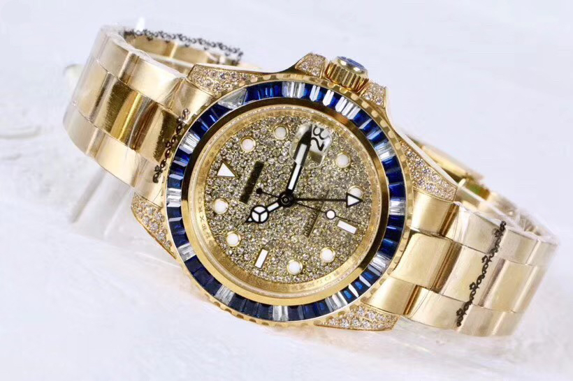 BOBO首发?劳力士 ROLEX GMT-Master II 格林尼治满钻系列?采用进口全自动机械•40mm•兰宝石玻璃（兰光放大镜）•三珠钢带•保险扣 超强夜光 有气质不代表有品味 你的选择可以证明一点