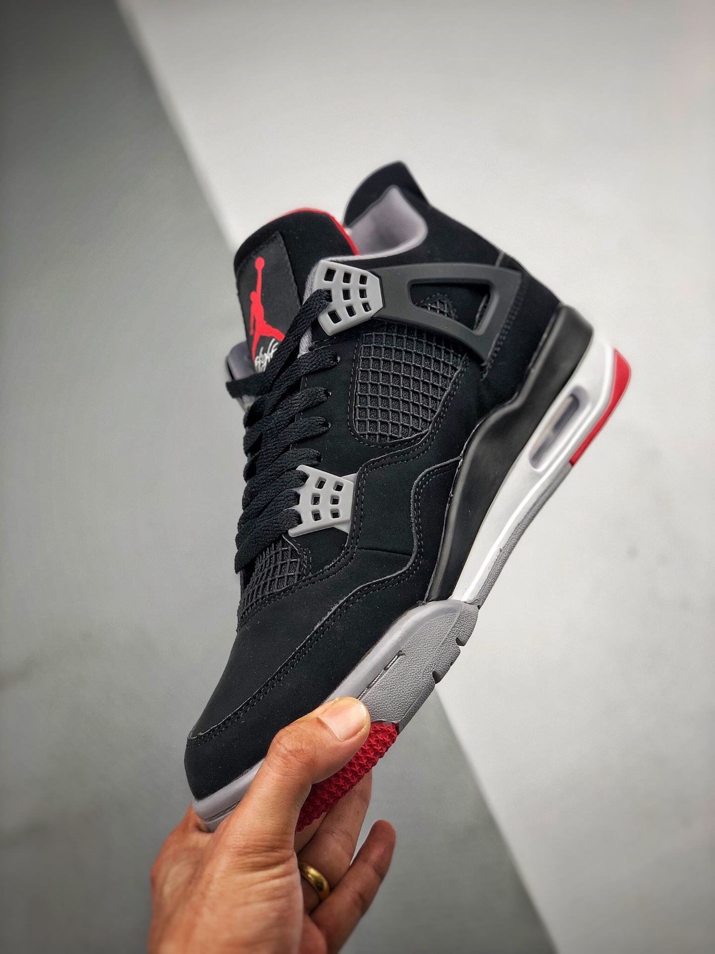 360 【莞产纯原版本 全码出货】 Air Jordan 4 Retro “Bred” 复刻黑红