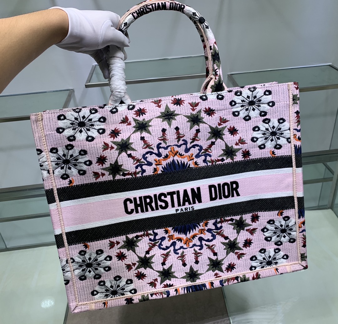 迪奥?双十二秒杀价?️不退换Dior Book Tote刺绣帆布购物袋