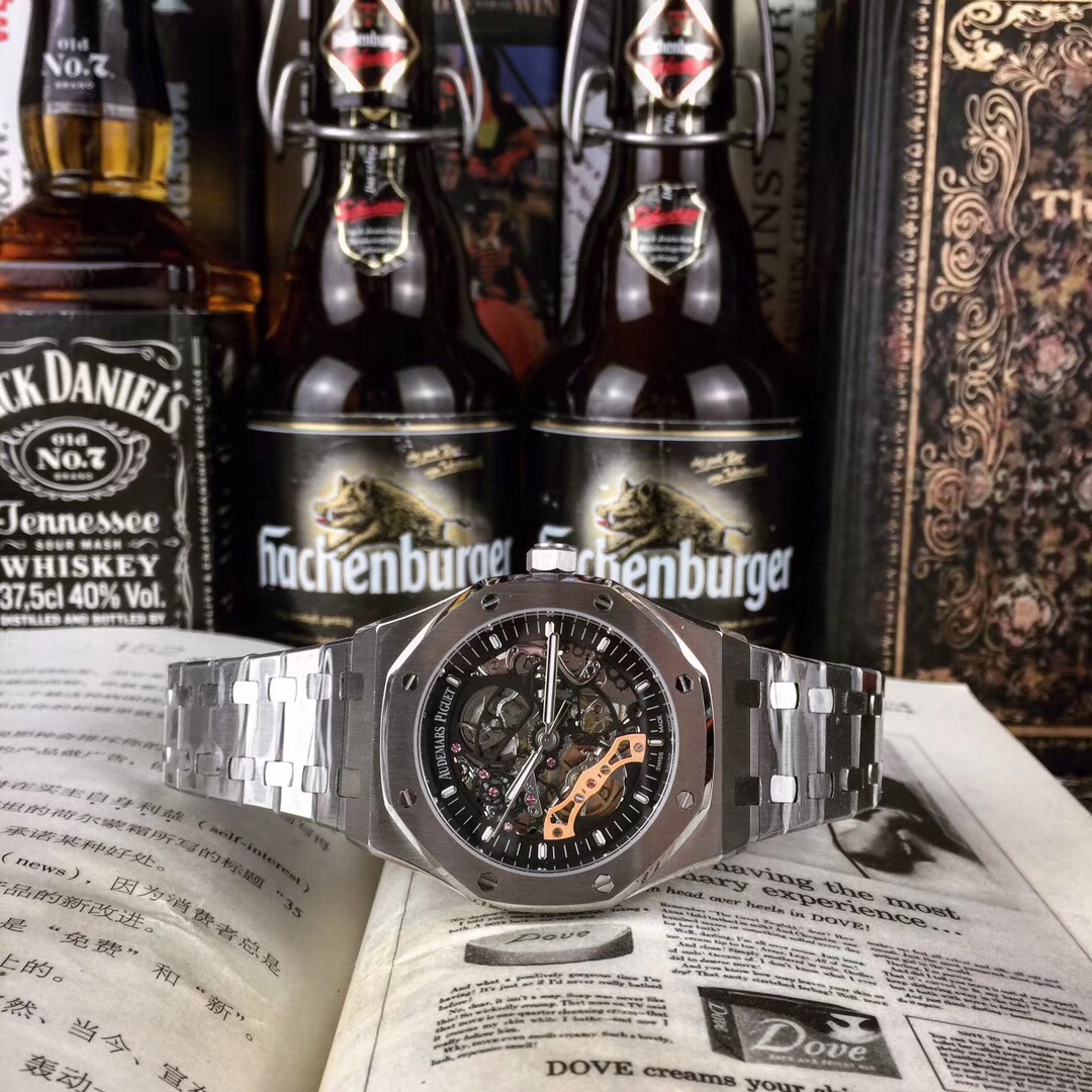 ?爱彼 AP 镀膜玻璃 42mm*15mm 精钢表带配AP字样原装扣 搭载自动上链机芯