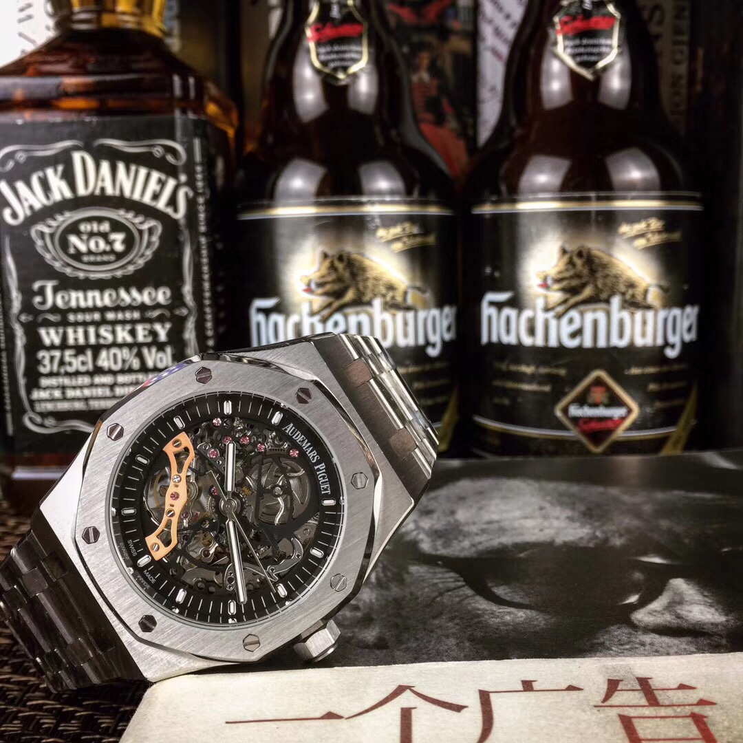 ?爱彼 AP 镀膜玻璃 42mm*15mm 精钢表带配AP字样原装扣 搭载自动上链机芯