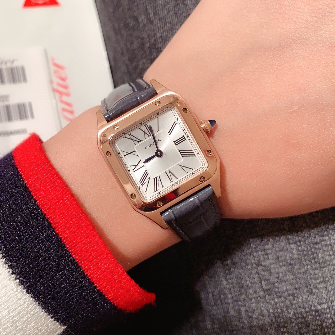 实拍升级版✨卡地亚（Cartier ）新款超薄山度士腕表