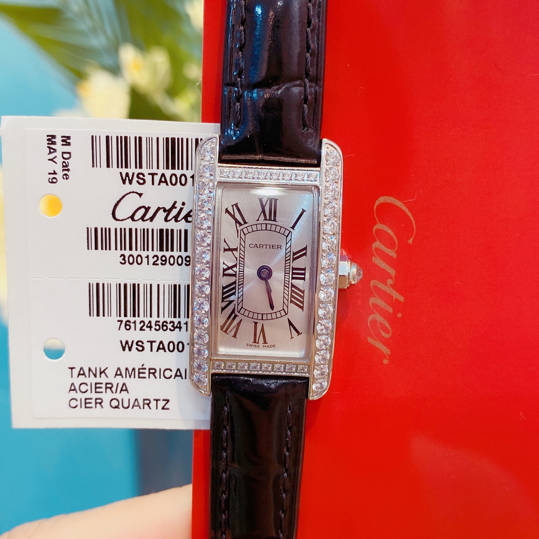 玫瑰 卡地亚Cartier 强烈推荐2020年最新款Tank Américaine 腕表