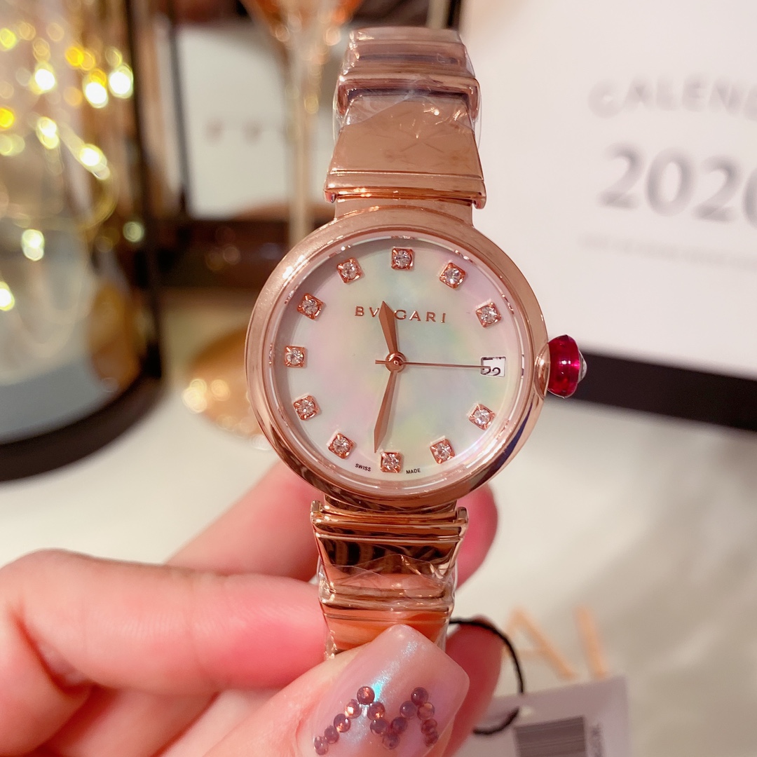 枚「麦芽糖」宝格丽篮宝BVLGARI LVCEA全网唯一最高版本 灵动蛇骨表身 表冠镶一颗粉红色凸宝石 18K金全手工打磨全表外身 内置瑞士原装机芯