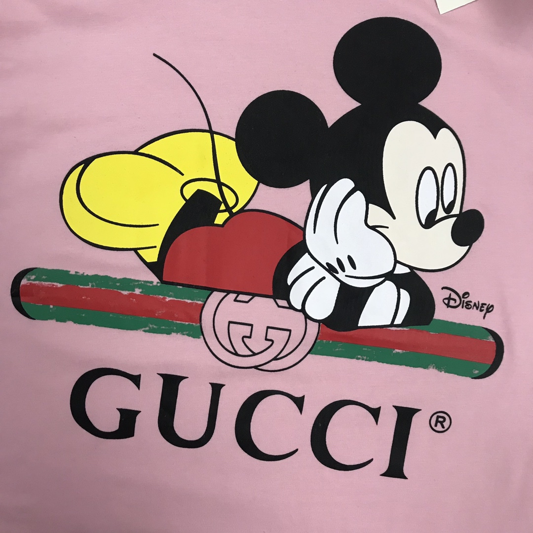 上新,p50 2020年高品质新款gucci&迪士尼联名款卧倒米奇印花情