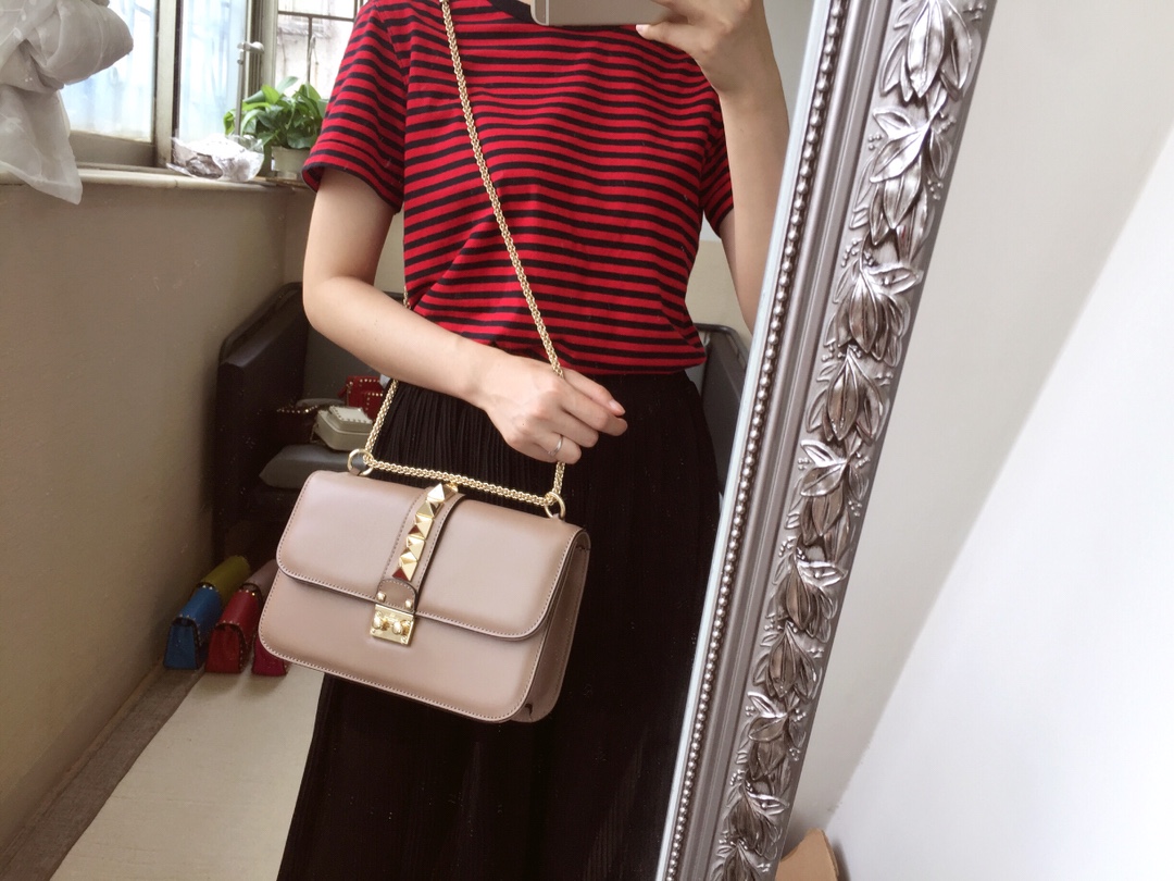 华伦天奴33XL  上身图