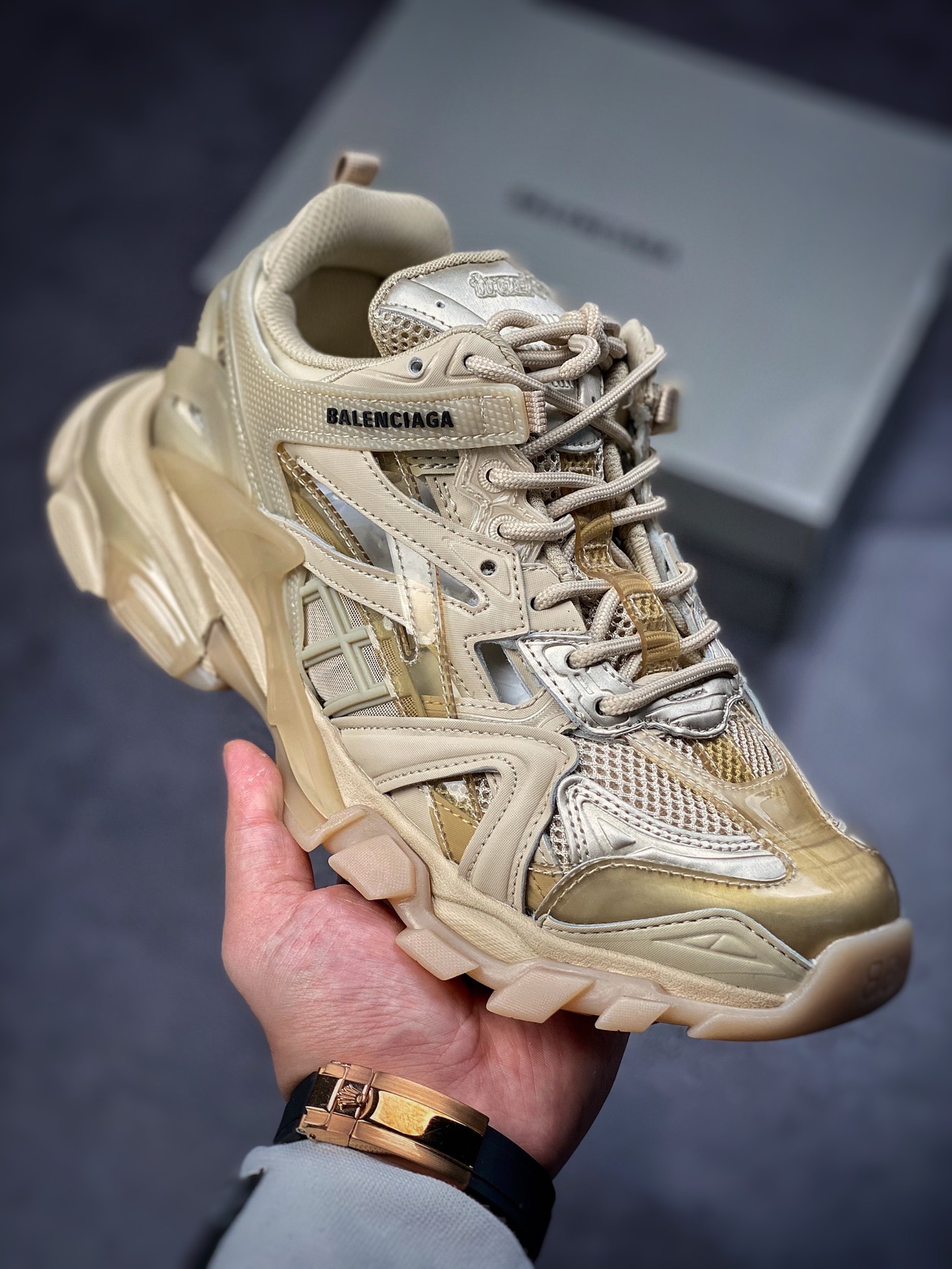 Balenciaga/Balenciaga Balenciaga 4.0 Daddy Shoes Khaki Balenciaga Track 4.0 Balenciaga 4th Generation Daddy Shoes 568614W3GN50102