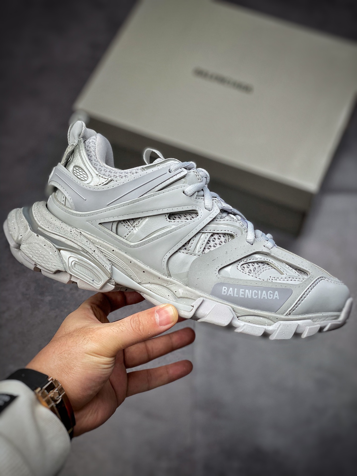 High luxury brand - Balenciaga BALENCIAGA Track Trainers 3.0 generation retro wild running grandma trend all-match jogging shoes 242436 W6LB3 3250