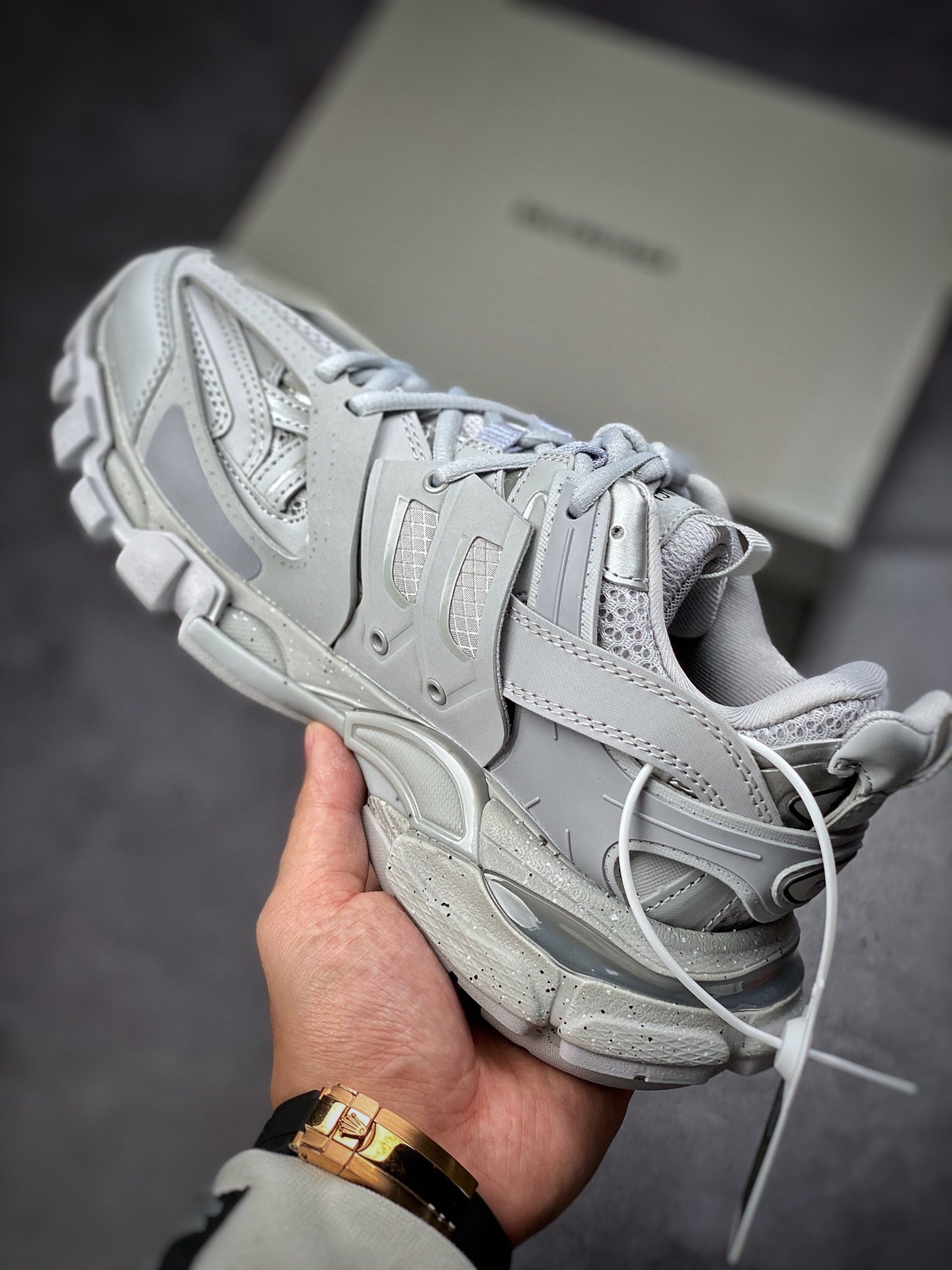 High luxury brand - Balenciaga BALENCIAGA Track Trainers 3.0 generation retro wild running grandma trend all-match jogging shoes 242436 W6LB3 3250