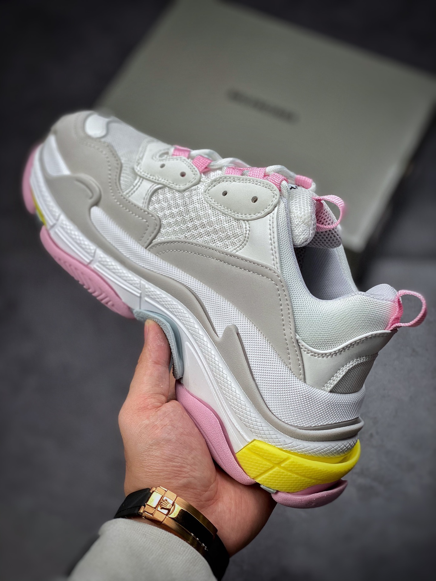 BALENCIAGA Triple S Balenciaga generation light gray pink yellow do old thick bottom daddy shoes 524039 W2FW4 7541