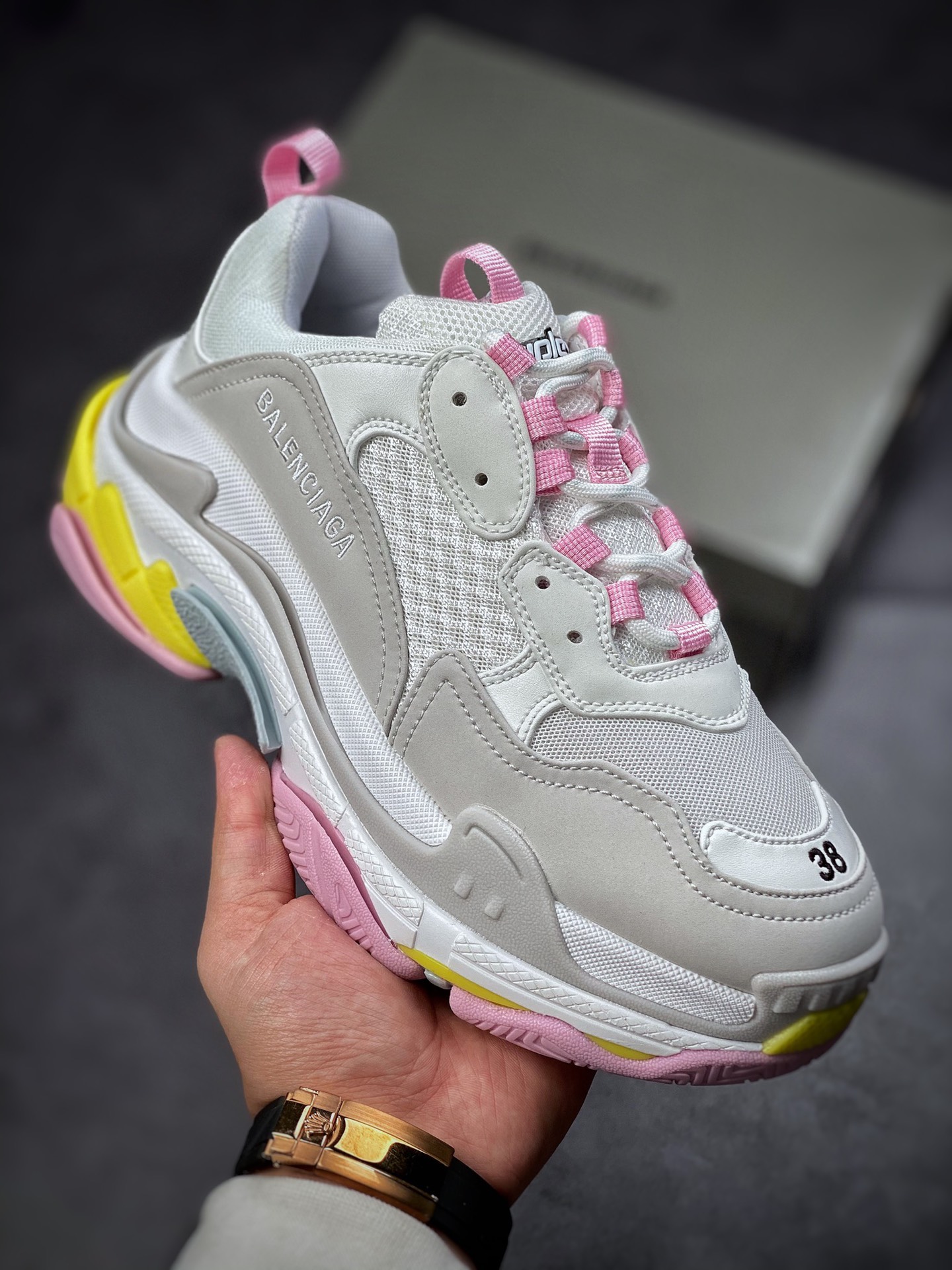 BALENCIAGA Triple S Balenciaga generation light gray pink yellow do old thick bottom daddy shoes 524039 W2FW4 7541