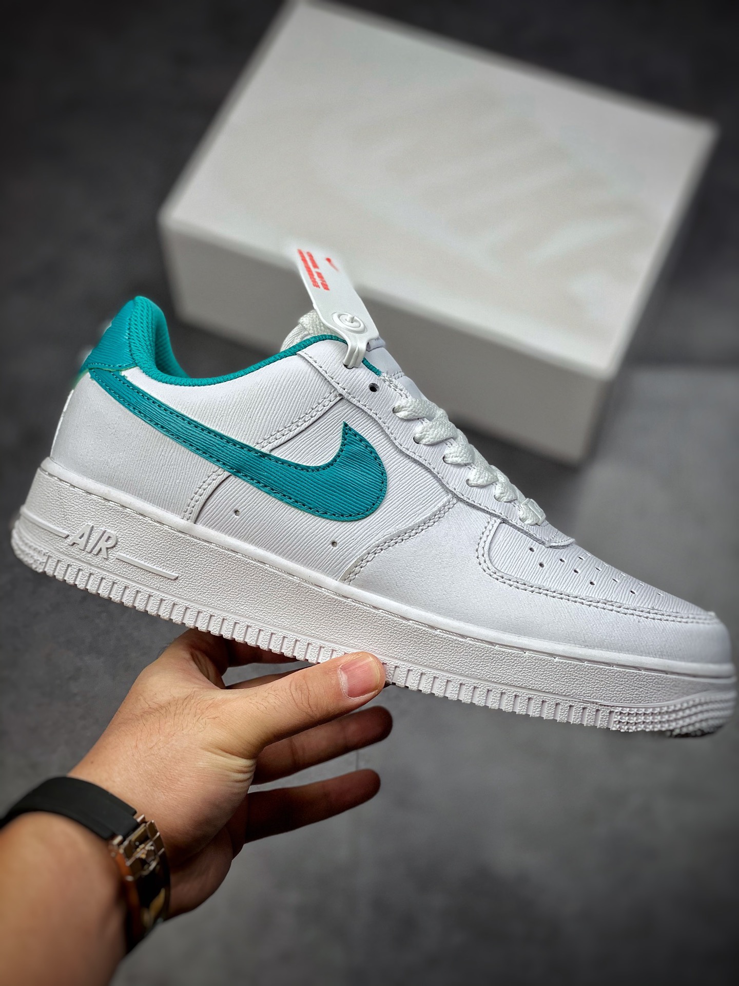 220  Nike Air Force 1 Low 07 白湖水蓝 AA0287-102