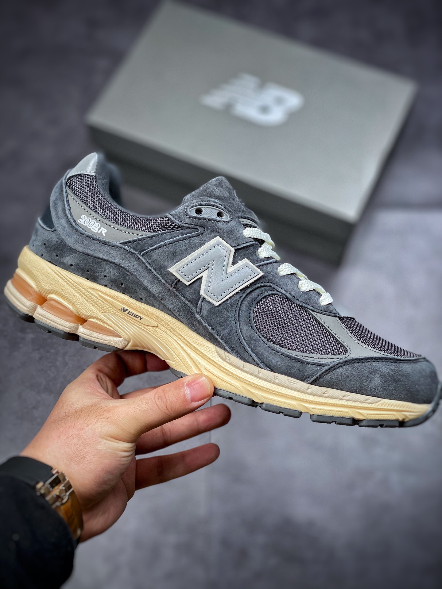 200  New Balance 2002R 专柜订单 沿袭了面世之初的经典科技M2002RHO