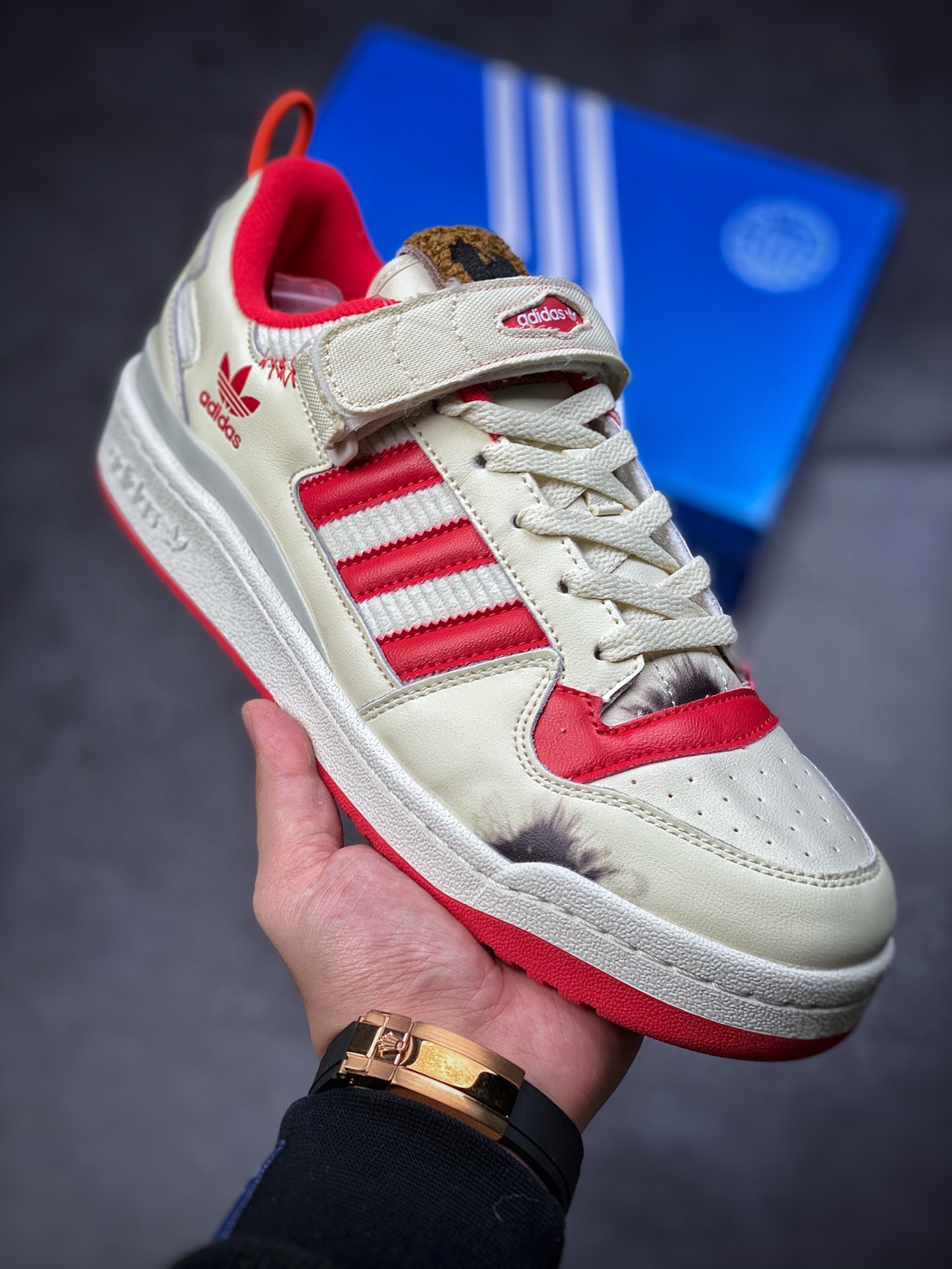 180  Adidas Originals Forum 84 Low ”Home Alone”  小鬼当家联名板鞋 GZ4378