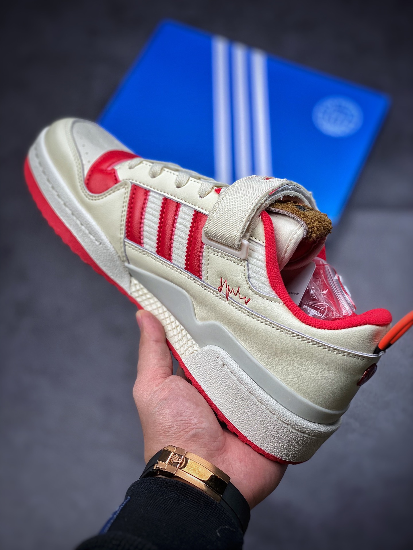 180  Adidas Originals Forum 84 Low ”Home Alone”  小鬼当家联名板鞋 GZ4378