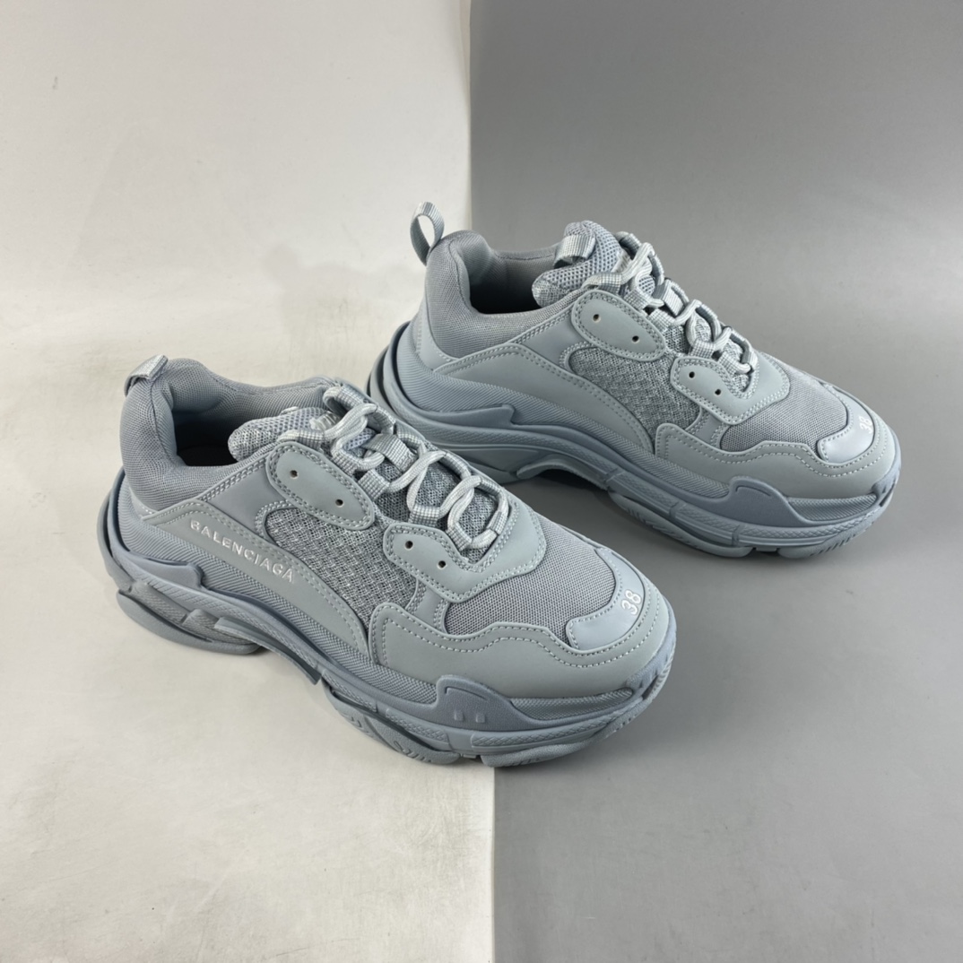 P370   Balenciaga Triple S  巴黎世家复古老爹鞋