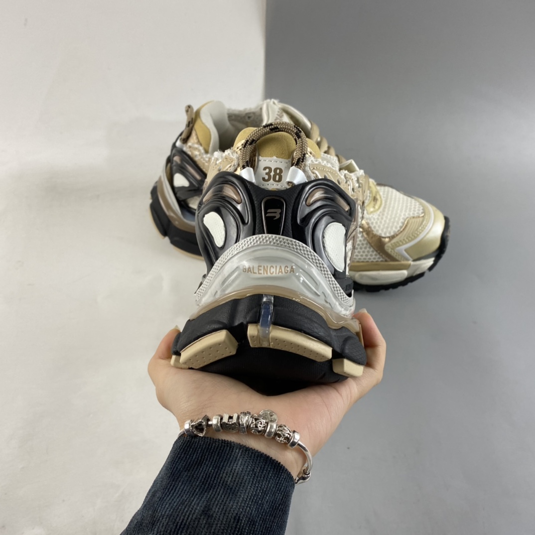 P580  Balenciaga 巴黎世家 Runner 破坏风复古老爹鞋