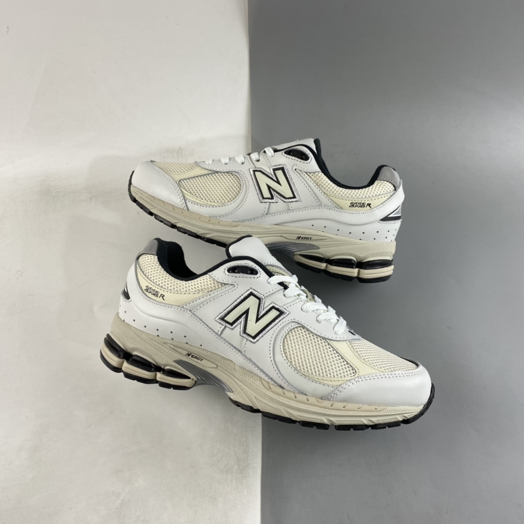 P180  New Balance 2002系列 复古休闲跑步鞋 ML2002RQ