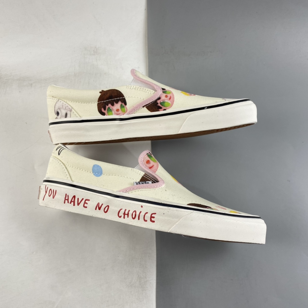 avier Calleja x Vans Classic Slip-On 9 Officially Customized Big-Eyed Artist Joint Slip-On Slip-on VN0A3JEXPU1 Spanish artist Javier Calleja's dream linkage is very worth collecting The unique design of the shoe box is very attentive. Girly heart full size: 35 36 36.5 37 38 38.5 39 40 40.5 41 42 42.5 43 44