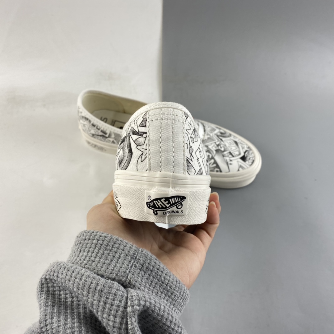 Vans Vault x SNS Joint Black and White Illustration Beach Print Vintage Canvas Sneakers VN0A4BV9676