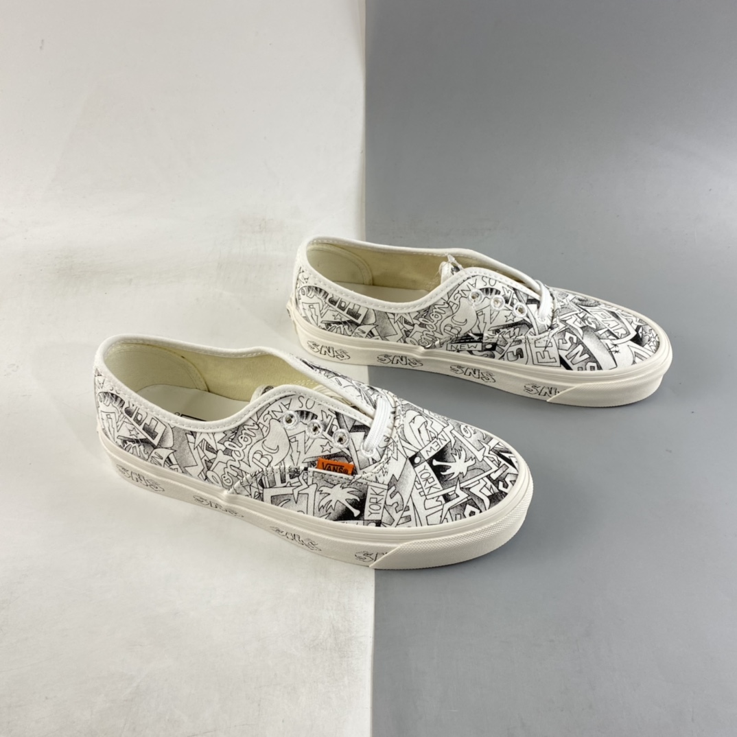 Vans Vault x SNS Joint Black and White Illustration Beach Print Vintage Canvas Sneakers VN0A4BV9676