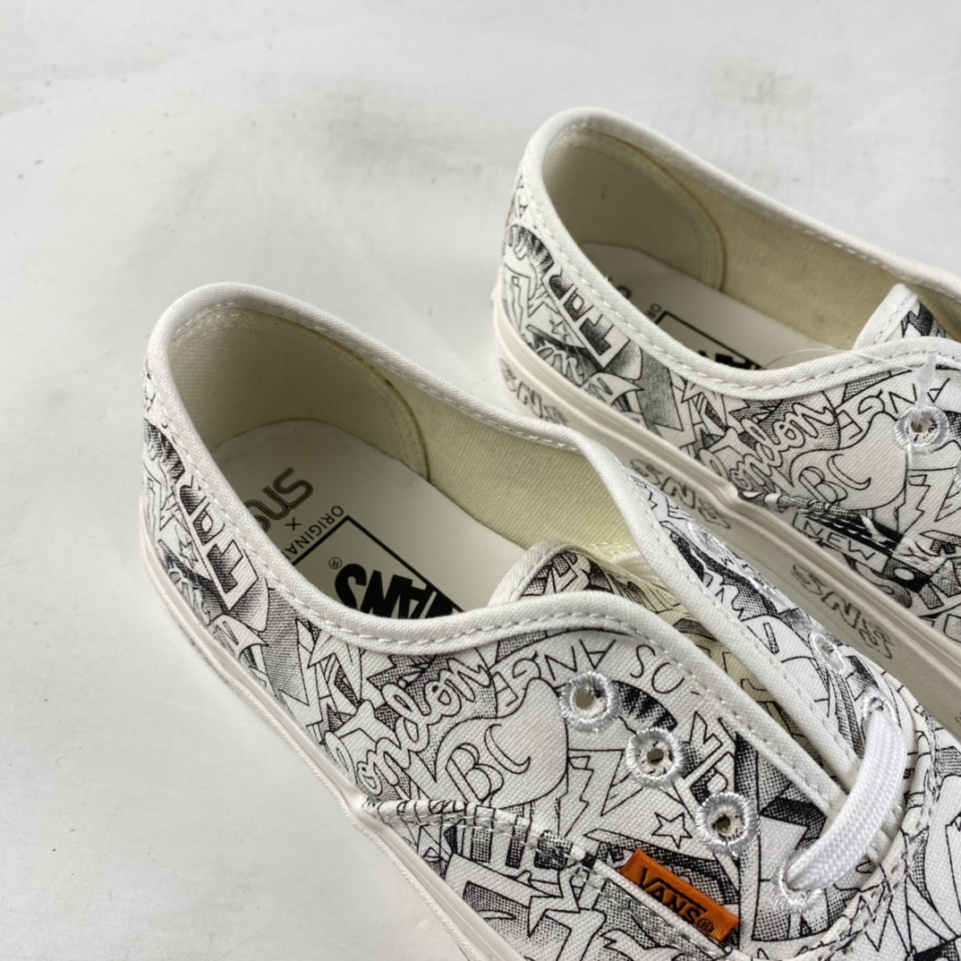 Vans Vault x SNS Joint Black and White Illustration Beach Print Vintage Canvas Sneakers VN0A4BV9676