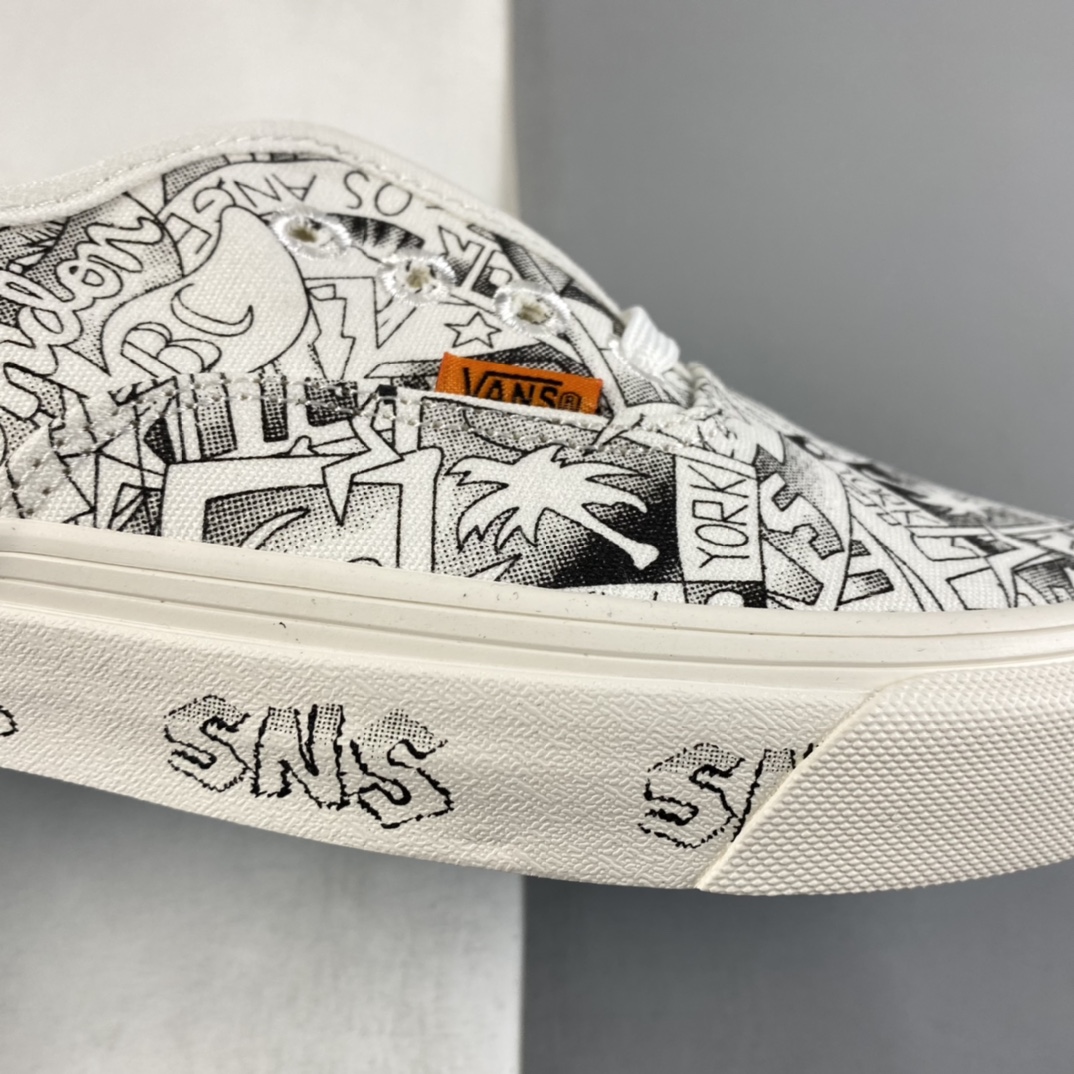 Vans Vault x SNS Joint Black and White Illustration Beach Print Vintage Canvas Sneakers VN0A4BV9676