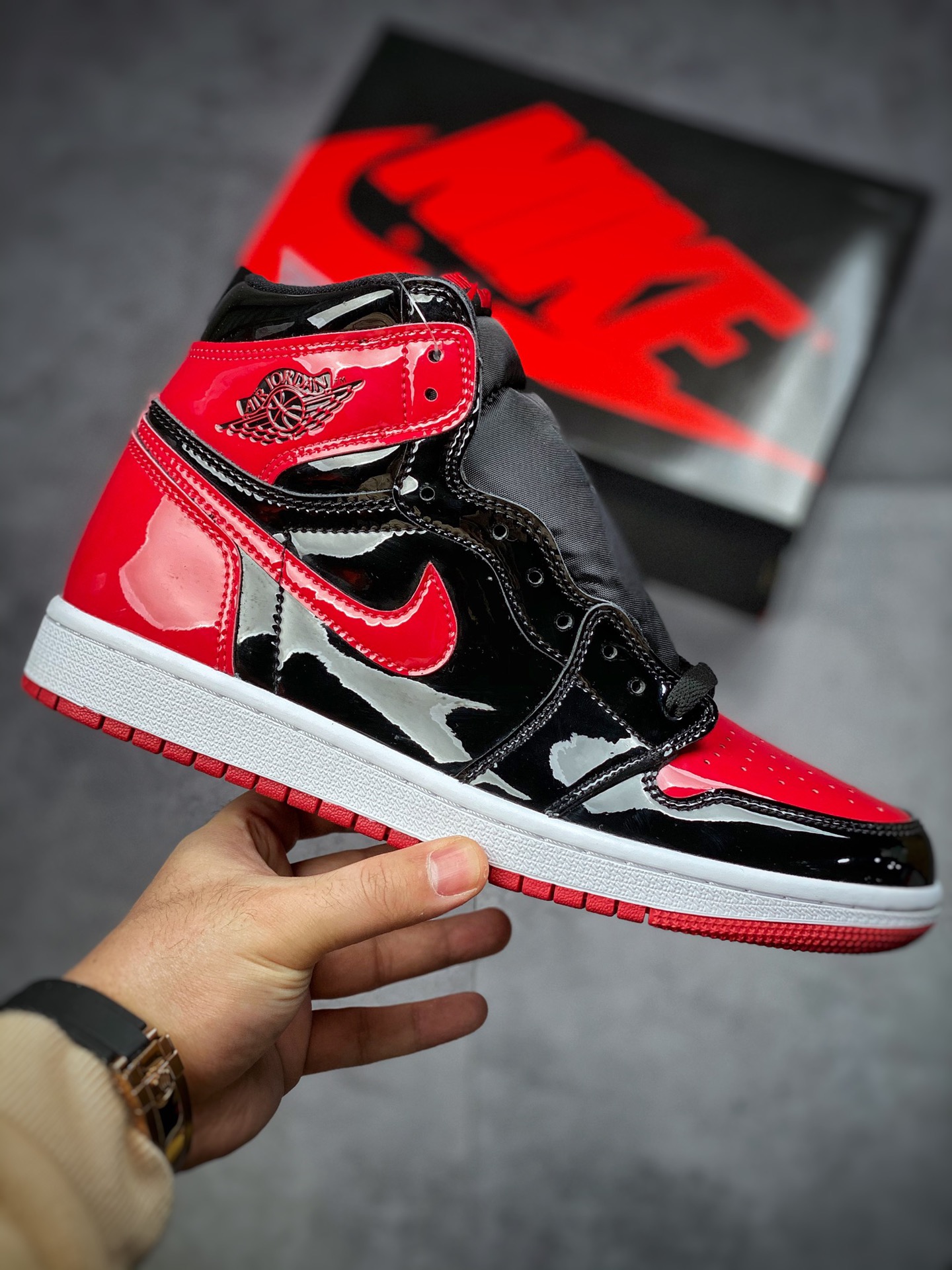 #cost-effective version of Air Jordan 1 Retro High OG AJ1 Joe 1 patent leather black and red forbidden to wear 555088-063