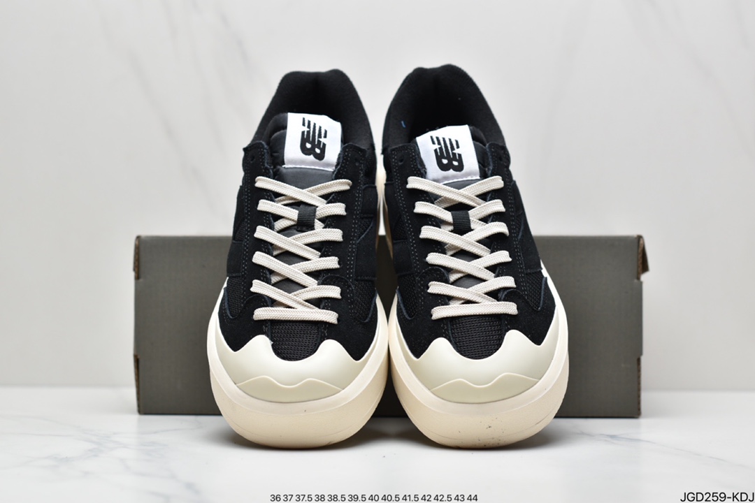 180 新百伦New Balance CT302 复古单品 全头层荔枝自然纹CT302OA