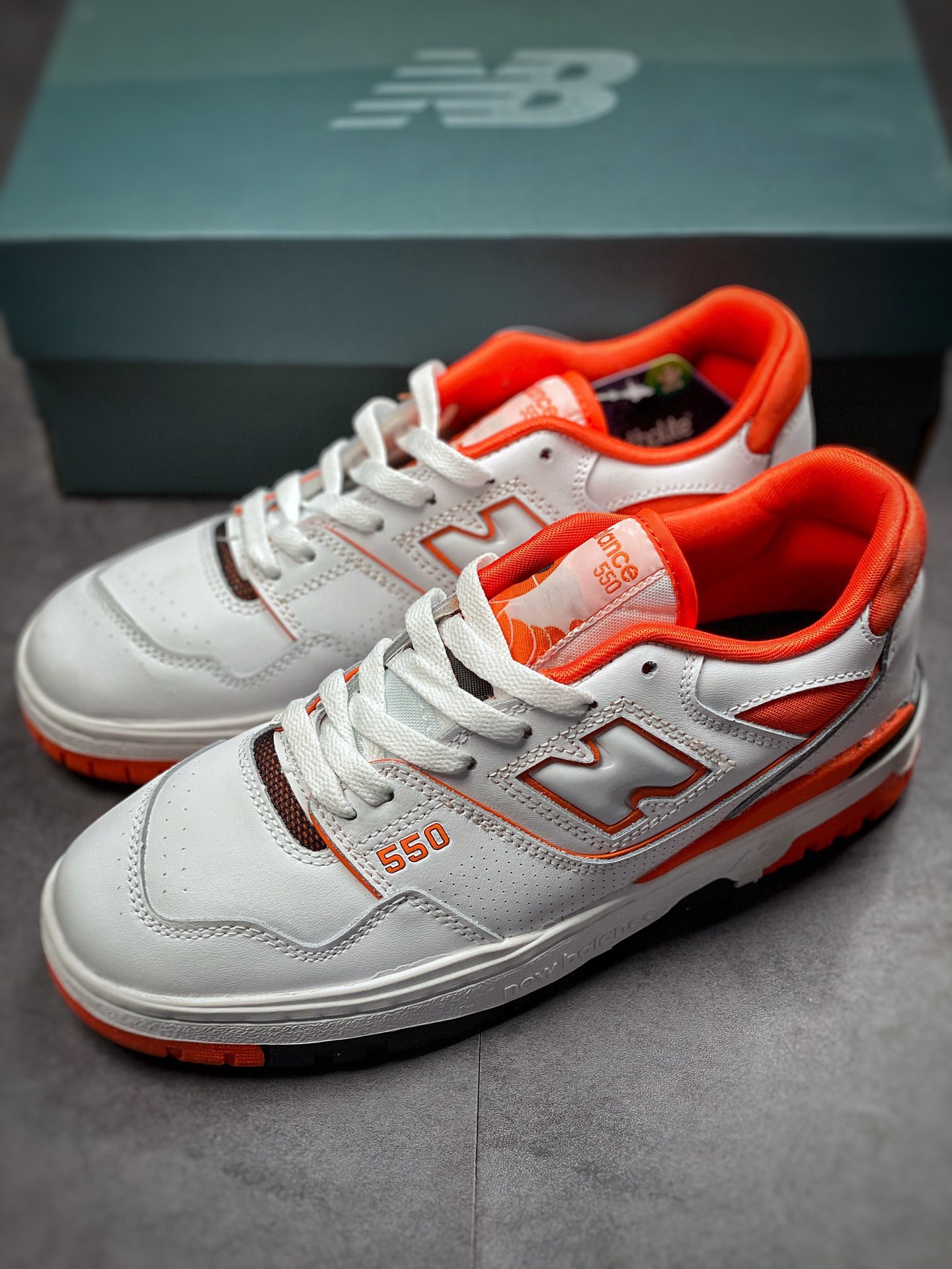 190  New Balance BB550 系列复古休闲运动慢跑鞋 BB550HG1