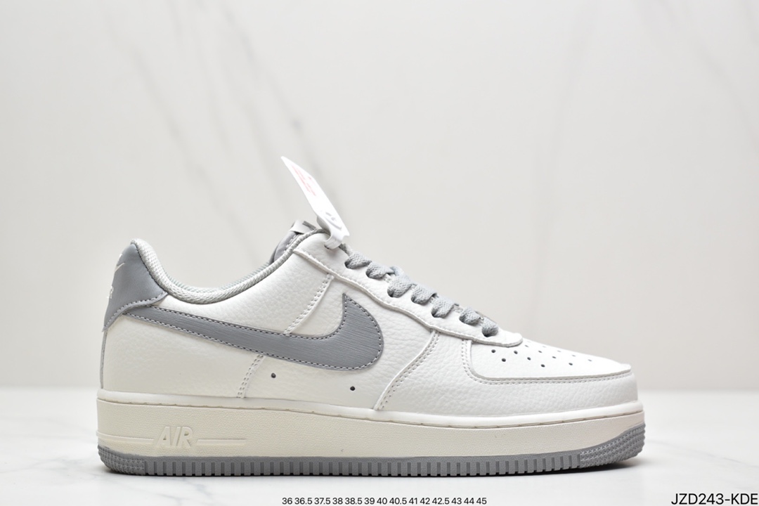 140 耐克Nike Air Force 1 Low  空军一号低帮百搭休闲运动板鞋315122-111