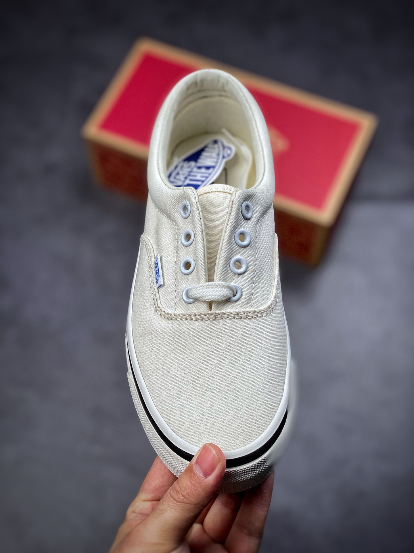 140  Vans Era 安纳海姆 万斯奶白低帮休闲板鞋 VN0A2RR1QWP