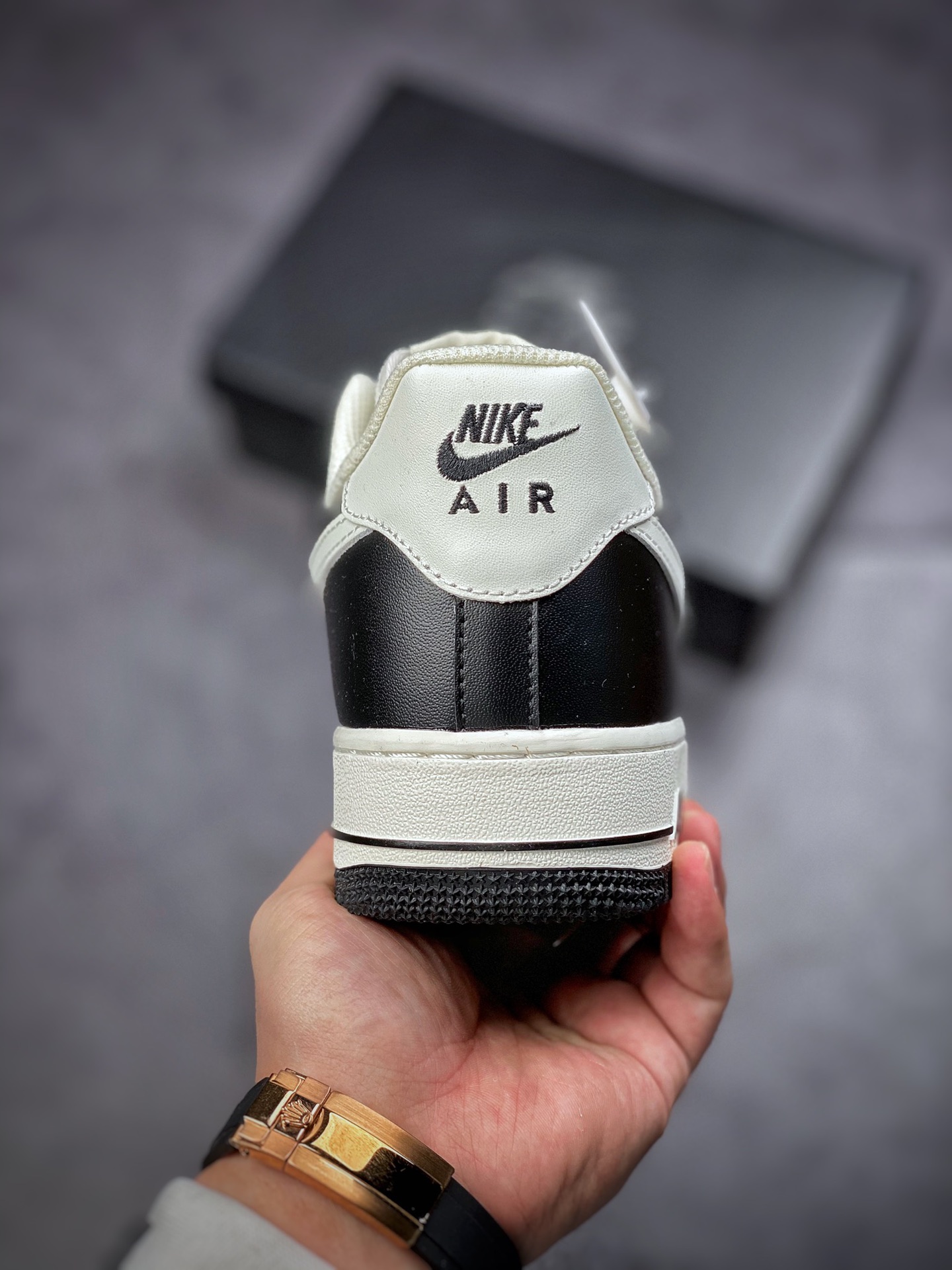 220  Nike Air Force 1 Low 07 米白黑熊猫 FG5969-806
