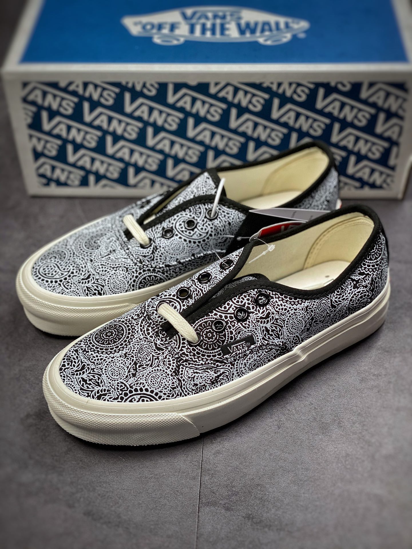 150  Vans Vault OG Authentic LX 2022SS高端低帮休闲板鞋 VN0A54F29GK