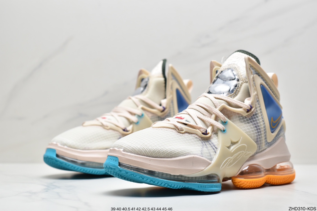 300 耐克NK LeBron 19 黑白蓝詹姆斯总冠军战靴 DC9342-100