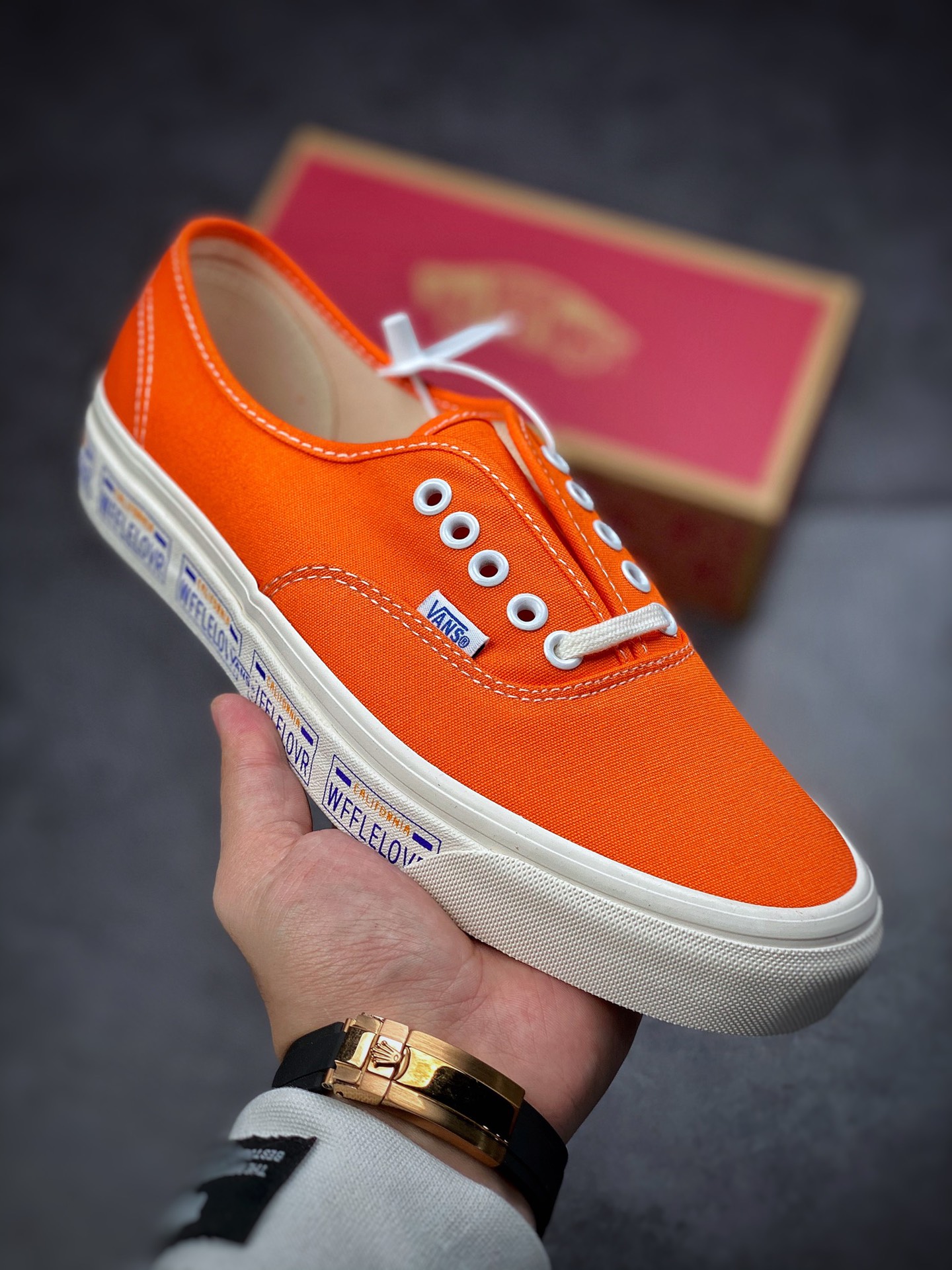 150 Vans小红书人气推荐  Vans Authentic 夏日甜甜活力橙万斯 VN0A38ENVKL